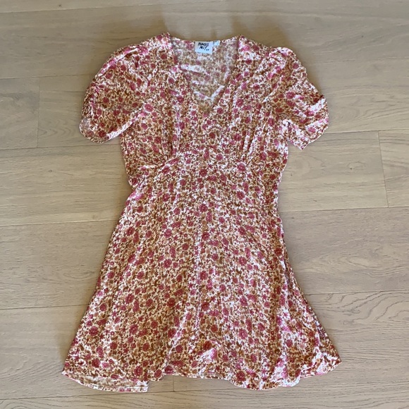 Princess Polly Floral Dress - Picture 3 of 4